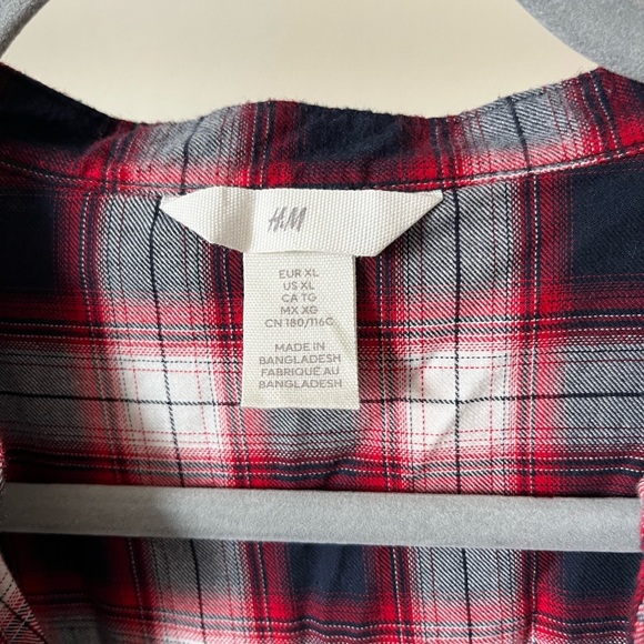 H&M Plaid Ruffle Front Blouse - Picture 8 of 8